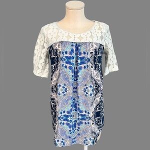 AKEMI+KIN for Anthropologie short sleeve top with mesh+ embroidery